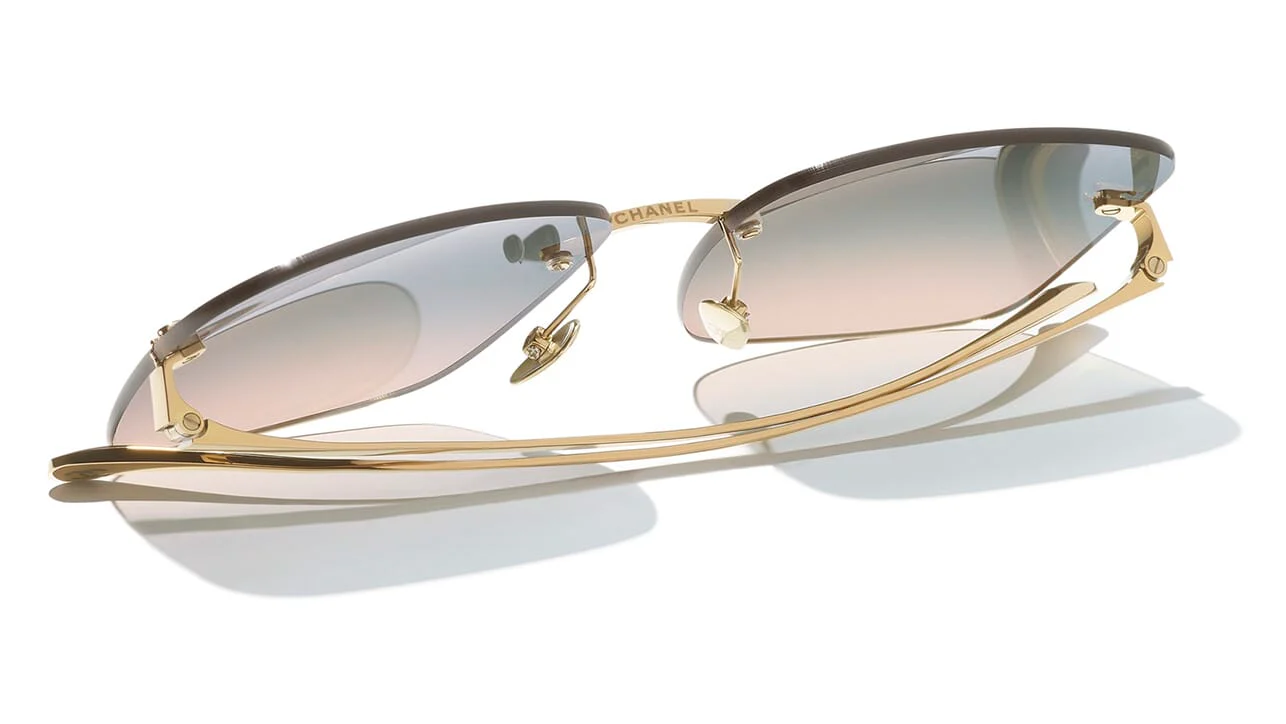CHANEL 4287T C395/S3 Sunglasses - Image 4