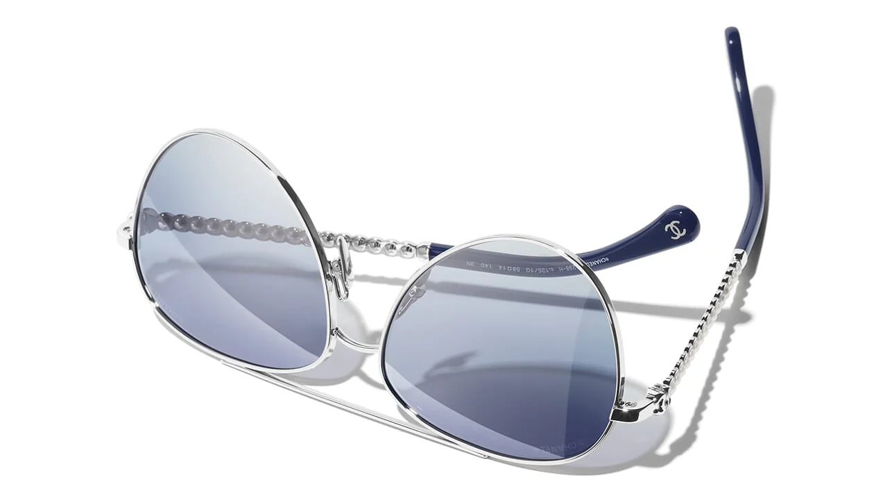 CHANEL 4298H C135/1G Sunglasses - Image 4