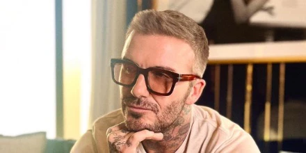 David Beckham DB 7100/S/LE 8OF3O Photochromic Limited Edition - As seen on David Beckham - Image 4