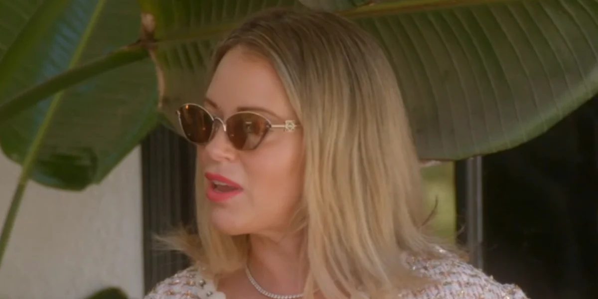 Loewe Anagram LW40115U 28U - As Seen on Amanda Frances on The Real Housewives of Beverly Hills - Image 4