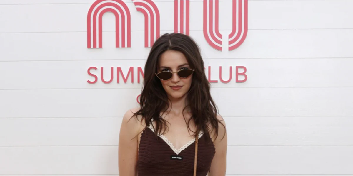 Miu Miu MU 56ZS 5AK09Z - As Seen On Breanna Stewart & Charlotte Le Bon - Image 6