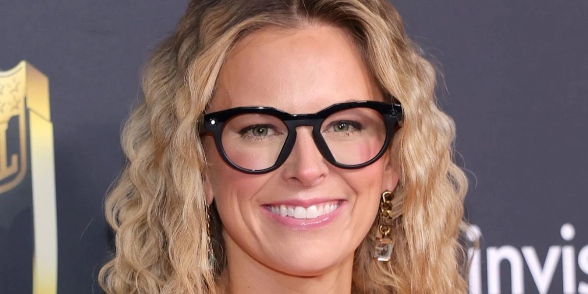 Oakley Meta Hstn OW8002 07 Smart Glasses - As Seen On Chloe Kelly & Bryan Habana - Image 8