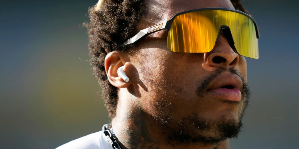 Oakley Sutro Lite OO9463 13 Prizm - As Seen On Jalen Hurts & Dylan Efron - Image 9