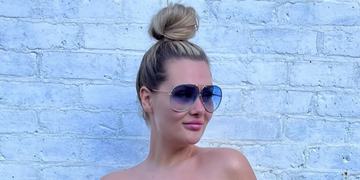 Porsche Design 8478 W Gold Frame - Grad Blue + Brown Lenses - As Seen On Shaughna Phillips & CeeLo Green - Image 4