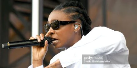 Prada PR 27ZS 16K08Z - As Seen On Venus Williams & Vincent Cassel - Image 7