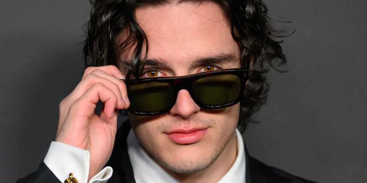 Prada PR B12S 17N20G Polarised - As Seen On Harry Collett - Image 4