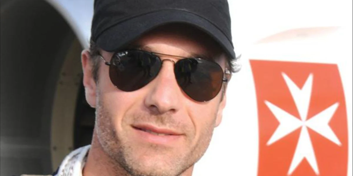 Ray-Ban Aviator 3025 002/58 Polarised - As Seen On Gordon Ramsay & Eddie Vedder - Image 8