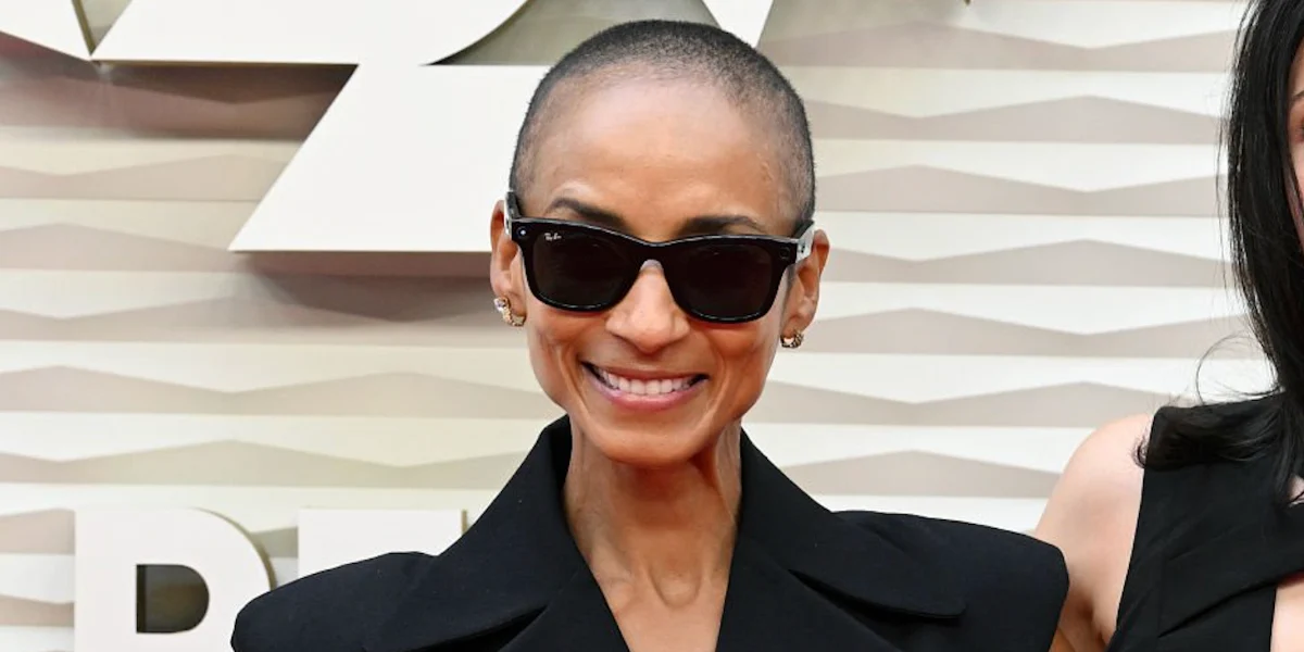 Ray-Ban Meta Wayfarer RW4006 601/71 Smart Glasses - As Seen On Eva Chen & Adele Roberts - Image 7