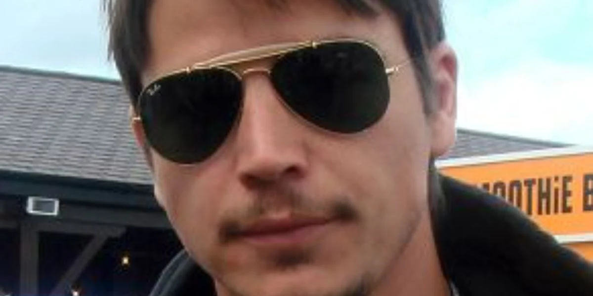 Ray-Ban Outdoorsman 3030 L0216 - As Seen On Eric Dane & Josh Hartnett - Image 5