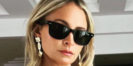 Ray-Ban Wayfarer Ease RB 4340 601/58 Polarised - As Seen On Drake & Nicole Richie - Image 5