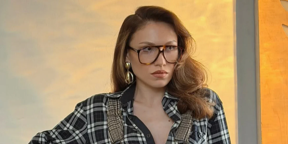 Saint Laurent SL 596 Dune Opt 002 - As Seen On Duygu Özaslan - Image 4