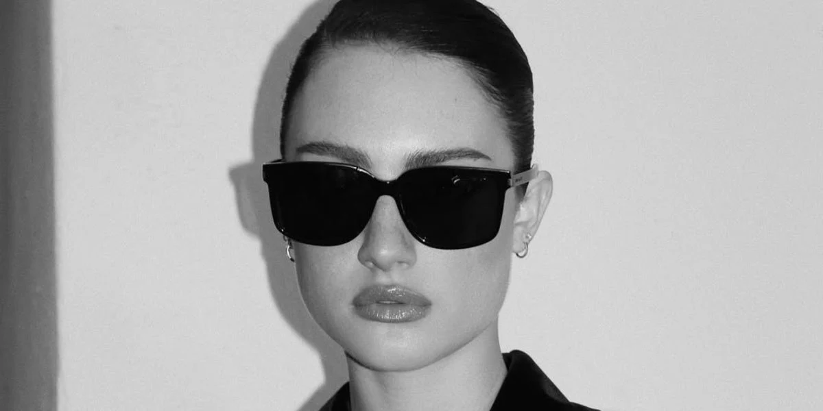 Saint Laurent SL 599 001- As Seen On Timothee Chalamet & Grace Van Patten - Image 5
