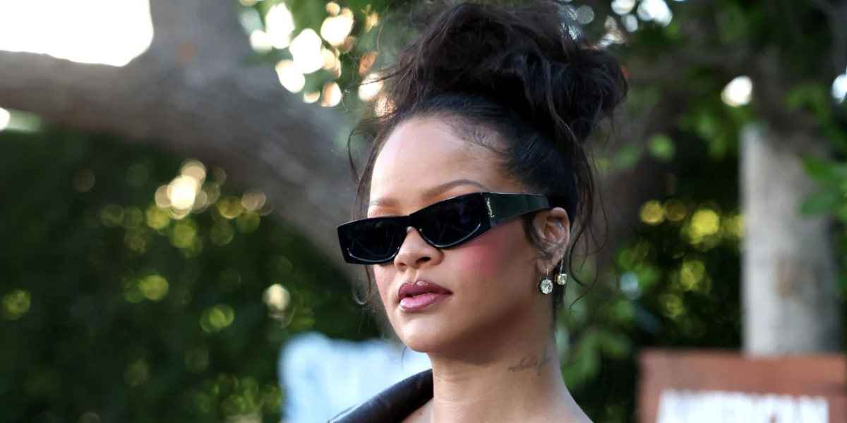 Saint Laurent SL M140/F 001 - As Seen On Rihanna & Sofia Vergara - Image 3
