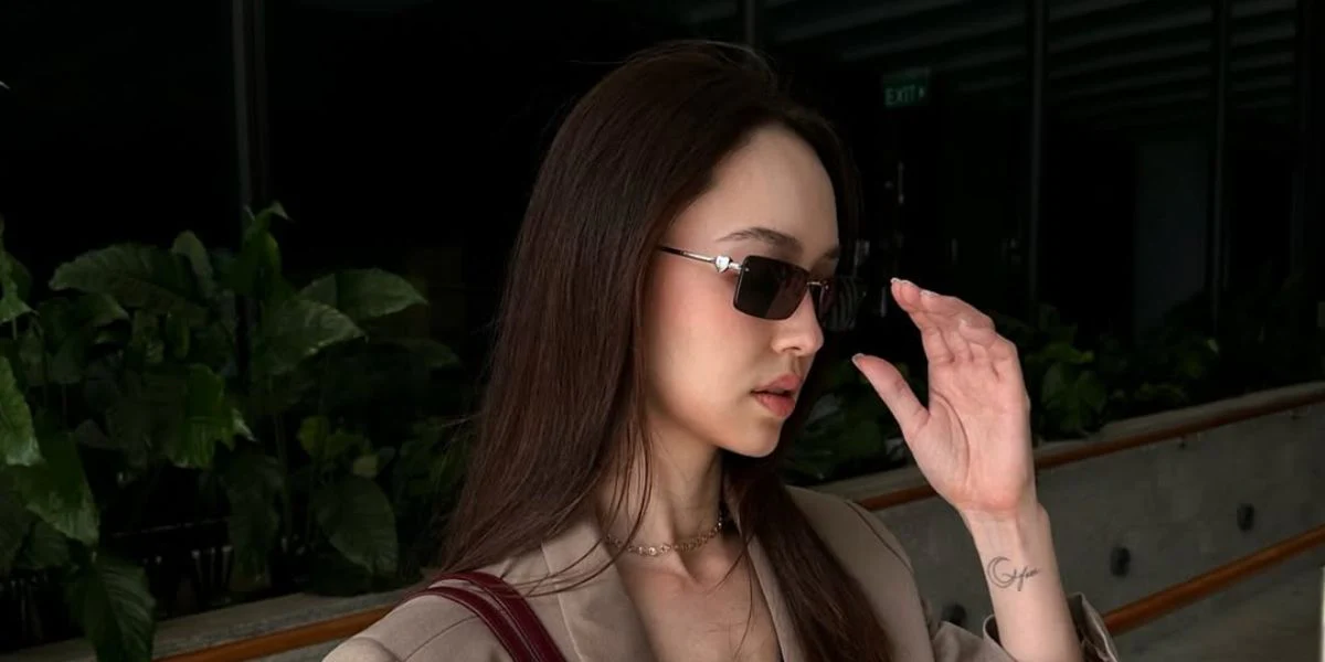 Tiffany & Co TF3108B 6001/S4 - As Seen On Fiona Fussi - Image 4